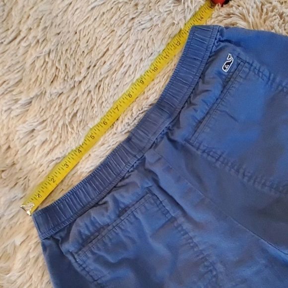 Cute linen and cotton Vineyard Vines shorts - Picture 5 of 6